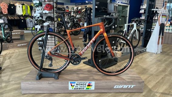 GIANT Revolt Advanced 2 ML 2025 - 1