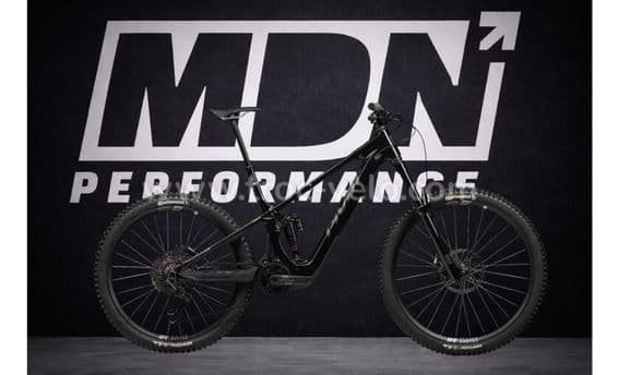 Pivot SHUTTLE AMPD Pro XO 26 Noir - 1