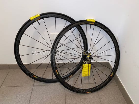 Roues Mavic carbone - 1