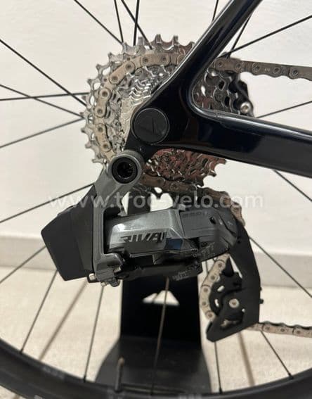 Canyon Ultimate CF SL 7 AXS de 2024 - 3