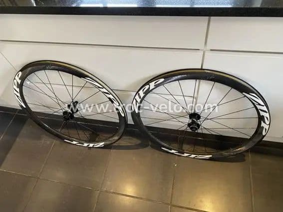 ZIPP 302 Carbone Disque pneus - 1
