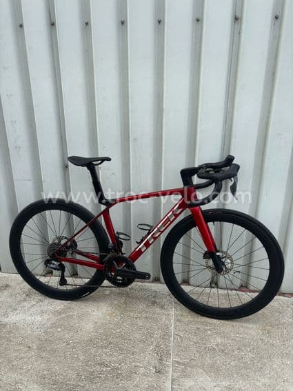 Trek Madone SL 7 8e - 1