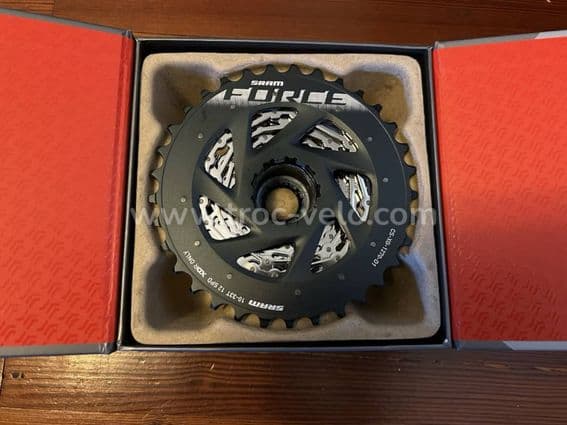 Cassette sram force 10-33 - 1