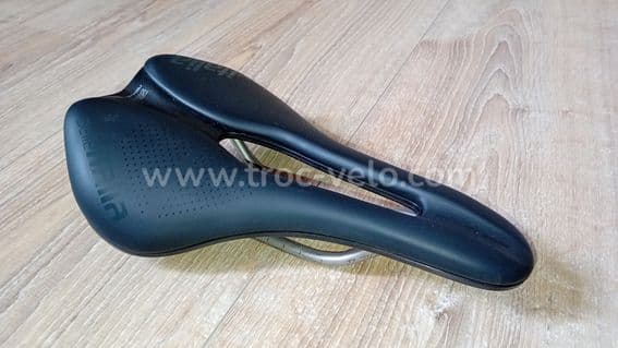 Selle Italia NOVUS Evo Superflow TI 316, noir 145 mm - 1