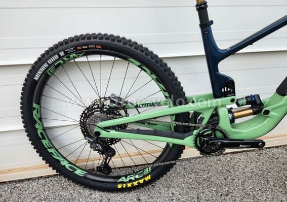Rocky mountain Altitude Carbon 90 Rally Edition (29) - L - vert - 2024 - 2