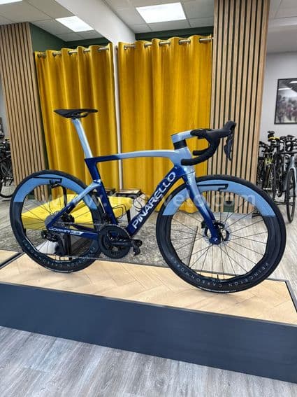 Pinarello dogma F Série limited 50 eme anniversaire - 1