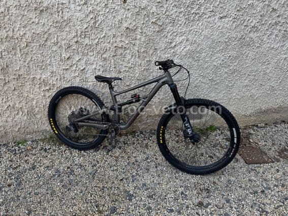 Specialized status 160 - 1