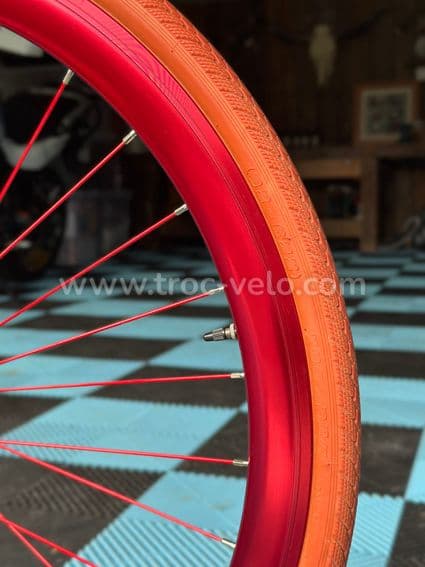 Vélo Martone - neuf - 13