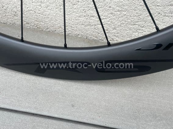 Paire de roues carbone Novatec R6 - 3