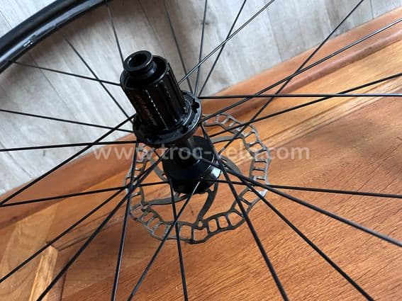 Roues carbone DT Swiss PRC 1100 Monchasseral - 6