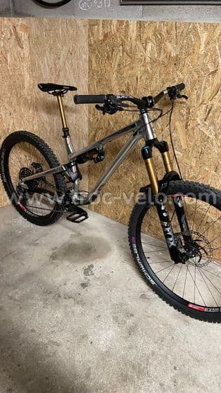 COMMENCAL META SX V4 HIGH POLISHED - 1