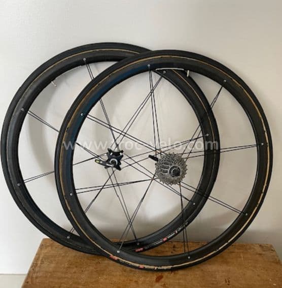 Paire de roues Shimano SH - 1