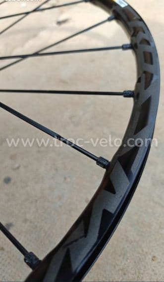Roue avant Mavic croosmax Plus 27.5" - 4