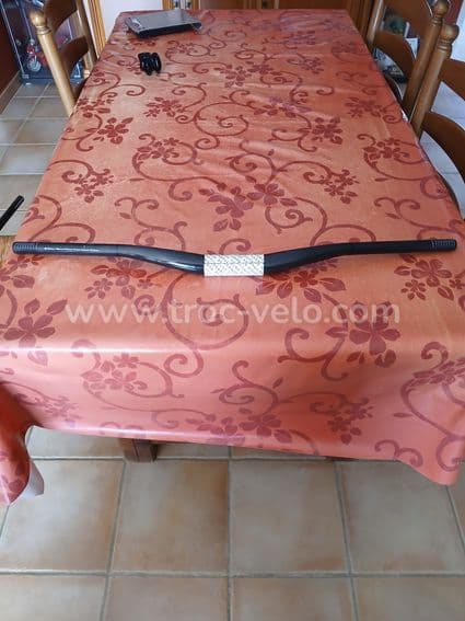cintre vtt BONTRANGER carbone - 1