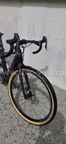 Gravel Giant à assistance électrique - 10