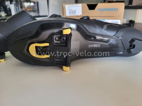 A saisir chaussures SHIMANO RC7 neuves - 2