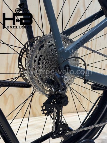 Cube Kathmandu Hybrid ABS 750 Vélo électrique Shimano Deore 2024 - 15