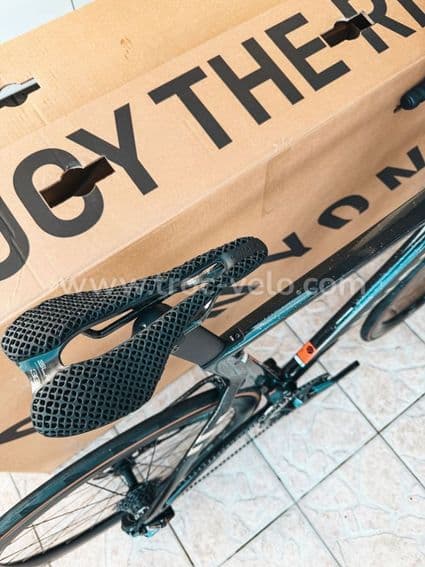 Aeroad CFR Di2 2025 - 3