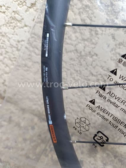 Shimano roue arrière route 28"- WH-RS171 - 10/11 vitesses - disc, ETRTO 19-622 - 3