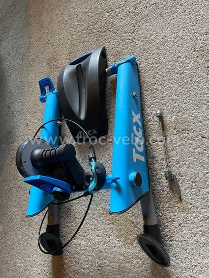 Home trainer Tacx Satori Smart + accessoires - 1