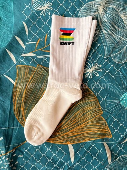 Chaussettes Zwift AERO Ă©dition Champion du Monde đ - 1