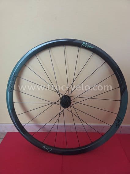 Paire de roues carbone haut de gamme VOODOOZ WHEELS - 2