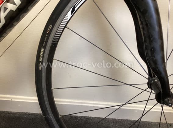 Vélo de route Pinarello FP Quattro Carbone -- Taille 56 cm -- Shimano Ultegra 10 vitesses - 10