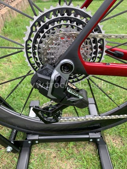 Trek Madone SL gen8 taille L - 3