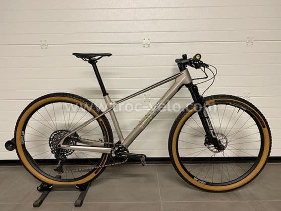VTT BMC carbone twostroke 01 - 1
