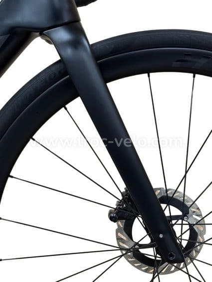Trek Domane SL 6 Gen4 Carbon Vélo de Route Shimano 105 Di2 2023 - 3