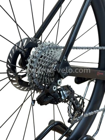 Trek Domane SL 6 Gen4 Carbon Vélo de Route Shimano 105 Di2 2023 - 12