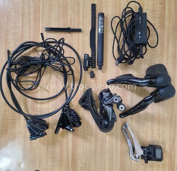 Groupe Shimano Dura-Ace Di2 9170 en excellent état. - 1