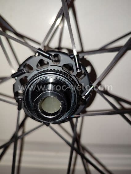 Roues carbone route ELITE WHEELS DRIVE 50D à pneus & freins à disques - 6