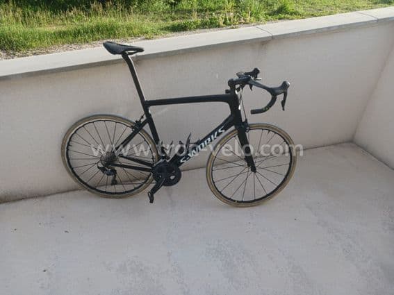 Specialized Tarmac Sl6 à patin T61 avec pédale capteur de puissance assioma uno - 1