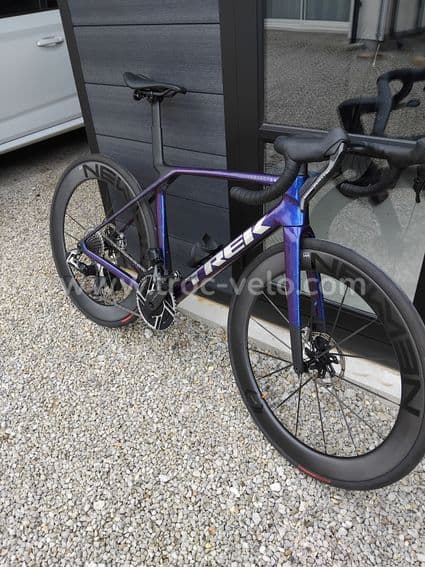TREK MADONE SLR 8EME GEN SRAM RED E1 AXS 2025 TAILLE M - 1