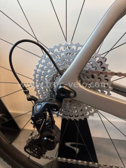 PINARELLO GREVIL F5 – CAMPAGNOLO EKAR 1x13 – ÉTAT NEUF - 6