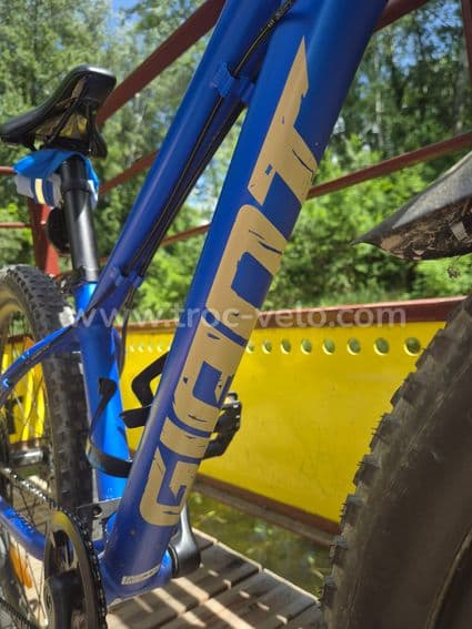 vélo vtt Giant STP24 pouces - 9