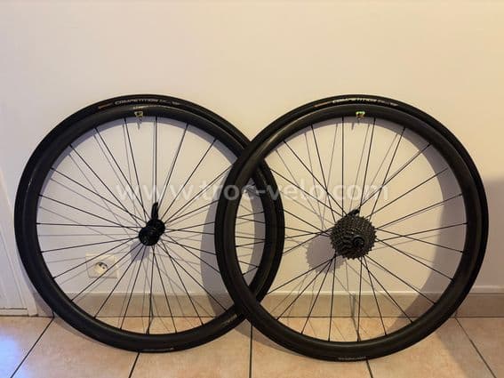 Vends paire de roues Chris King - 1