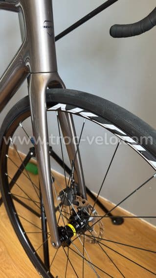 Vélo de route Adris L’Endurance Carbon 2025 - Taille M (-1000 km) - 5