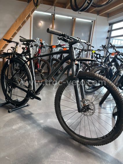 VTT SPECIALIZED ROCKHOPPER - 1
