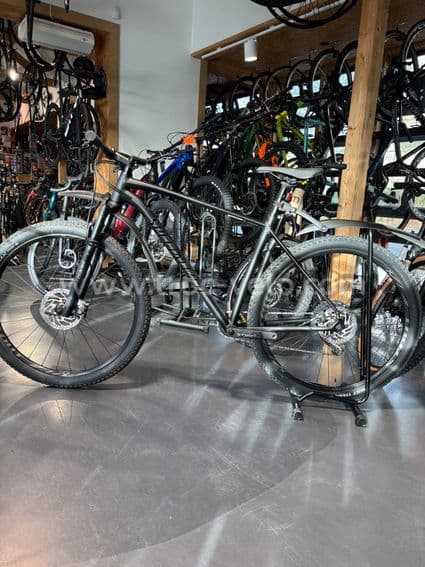 VTT SPECIALIZED ROCKHOPPER - 6