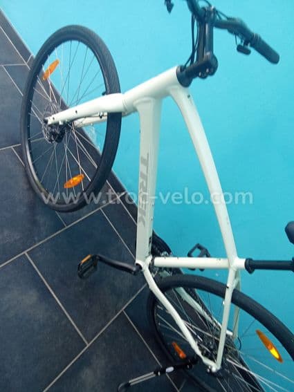 Vélo trek fx1 nouvelle 4 ème génération a disque model avril 2026 - 2
