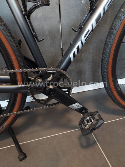 Gravel megamo jakar - 3