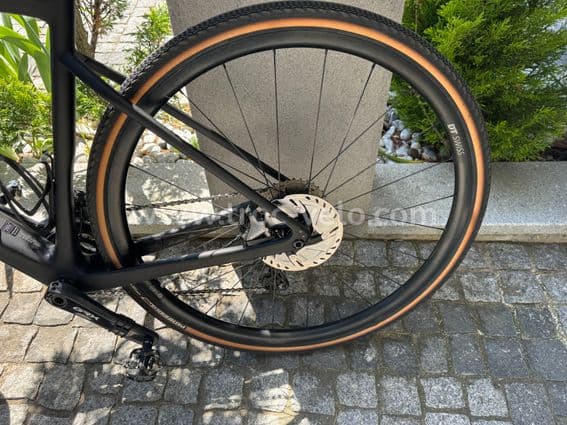Gravel Specialized Diverge Comp Carbone taille 56 - Visible chez Cycles Pilorget - 3