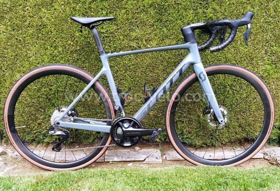 Scott Addict RC15 – Taille M – 2023 - 1