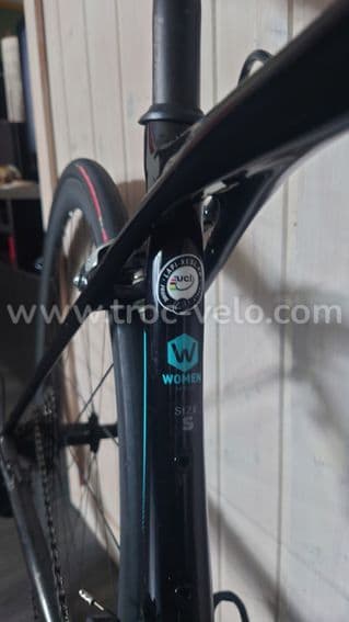 Vends vélo de route - 2