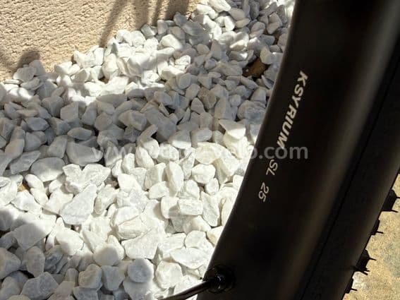 MEGAMO WEST 15 CARBON 2022 GRAVEL SRAM FORCE AXS 12v - 12