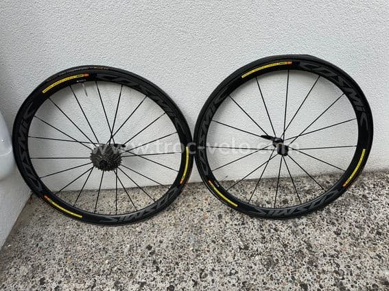 Roues Carbone MAVIC COSMIC - 1