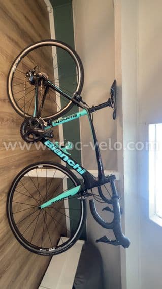 Bianchi infinito 4 - vélo de route carbone- très bon état - 2