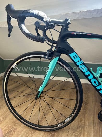 Bianchi infinito 4 - vélo de route carbone- très bon état - 7